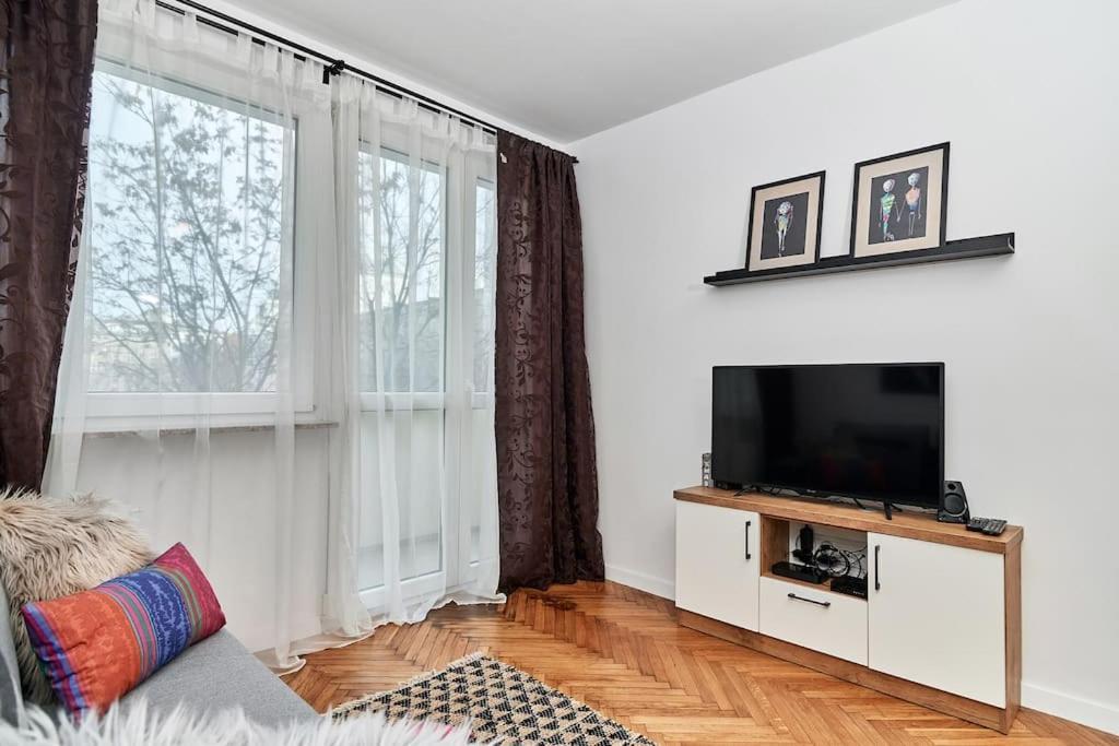 Apartment Klimatyczne Mieszkanie Centrum *